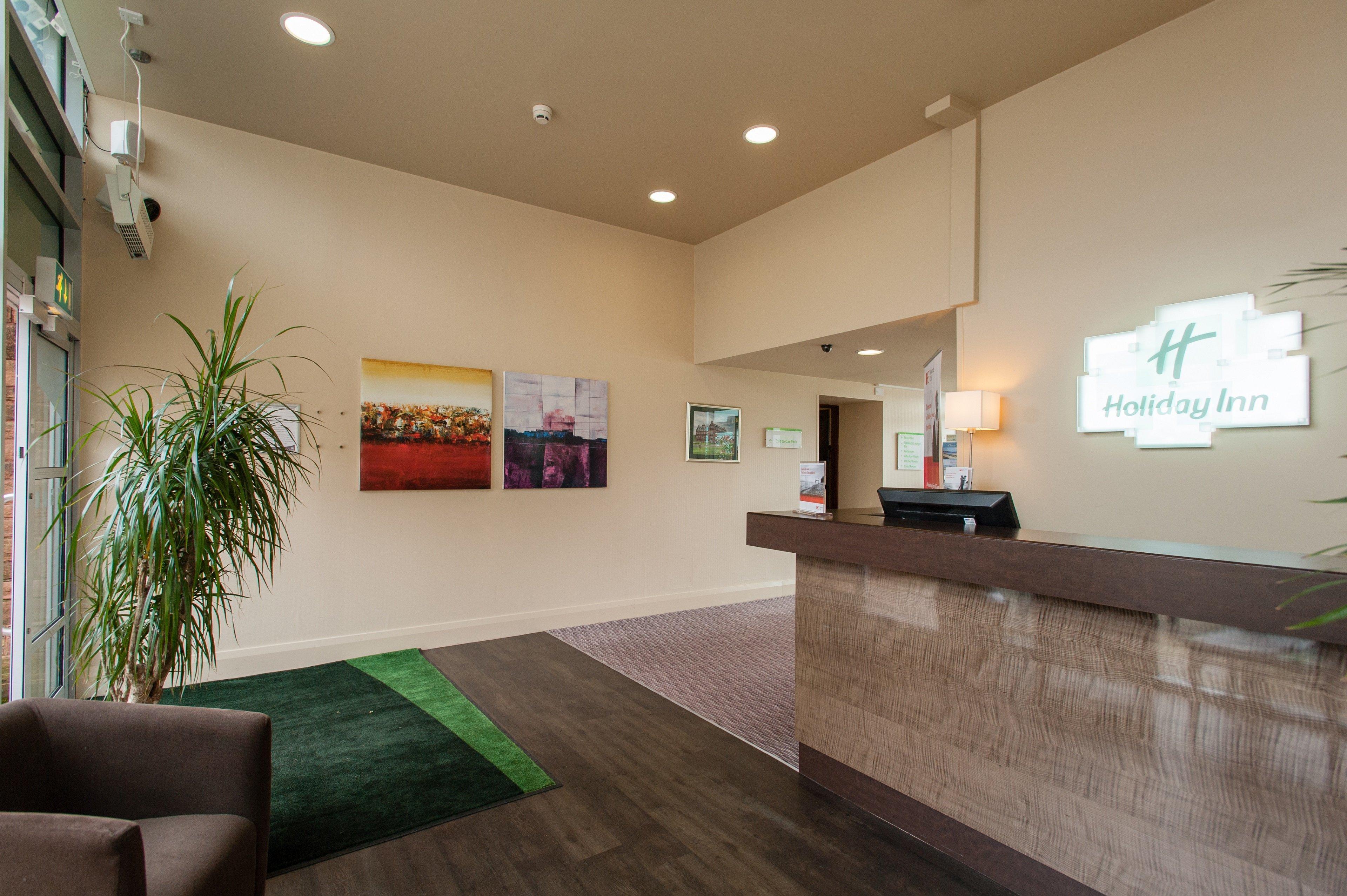 Holiday Inn Dumfries By Ihg Екстериор снимка