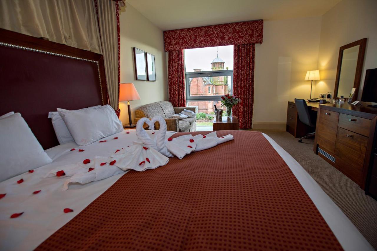 Holiday Inn Dumfries By Ihg Екстериор снимка