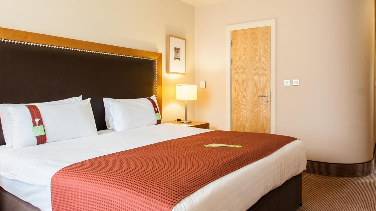 Holiday Inn Dumfries By Ihg Екстериор снимка