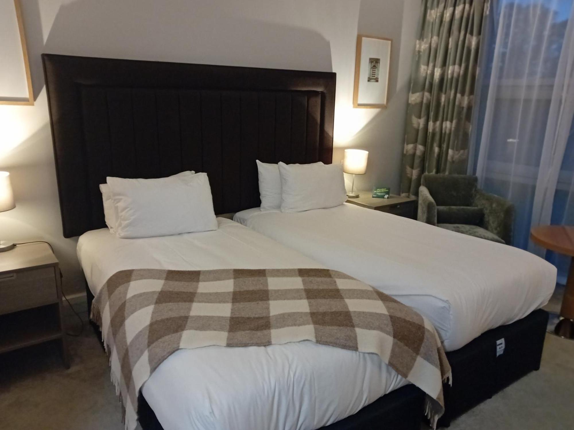 Holiday Inn Dumfries By Ihg Екстериор снимка