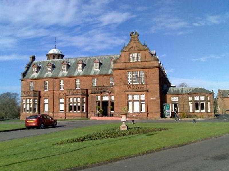 Holiday Inn Dumfries By Ihg Екстериор снимка